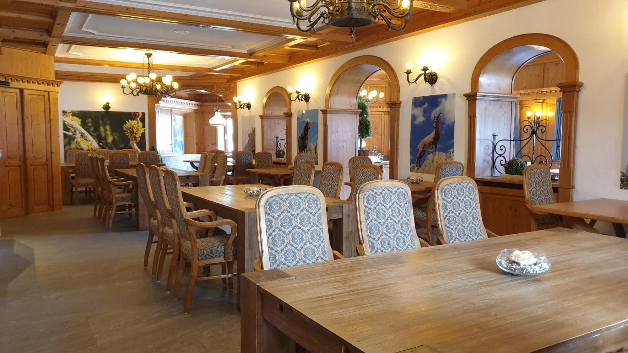 Hotel Edelweiß Garni Berwang Extérieur photo