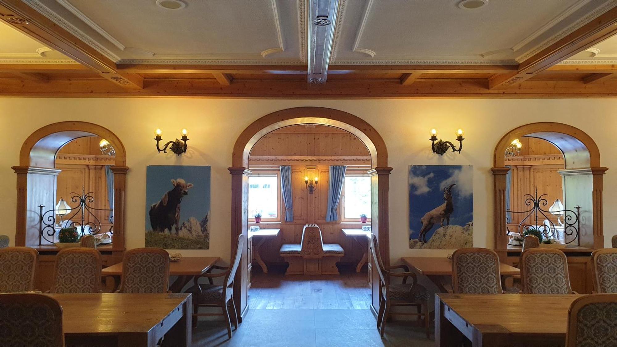Hotel Edelweiß Garni Berwang Extérieur photo