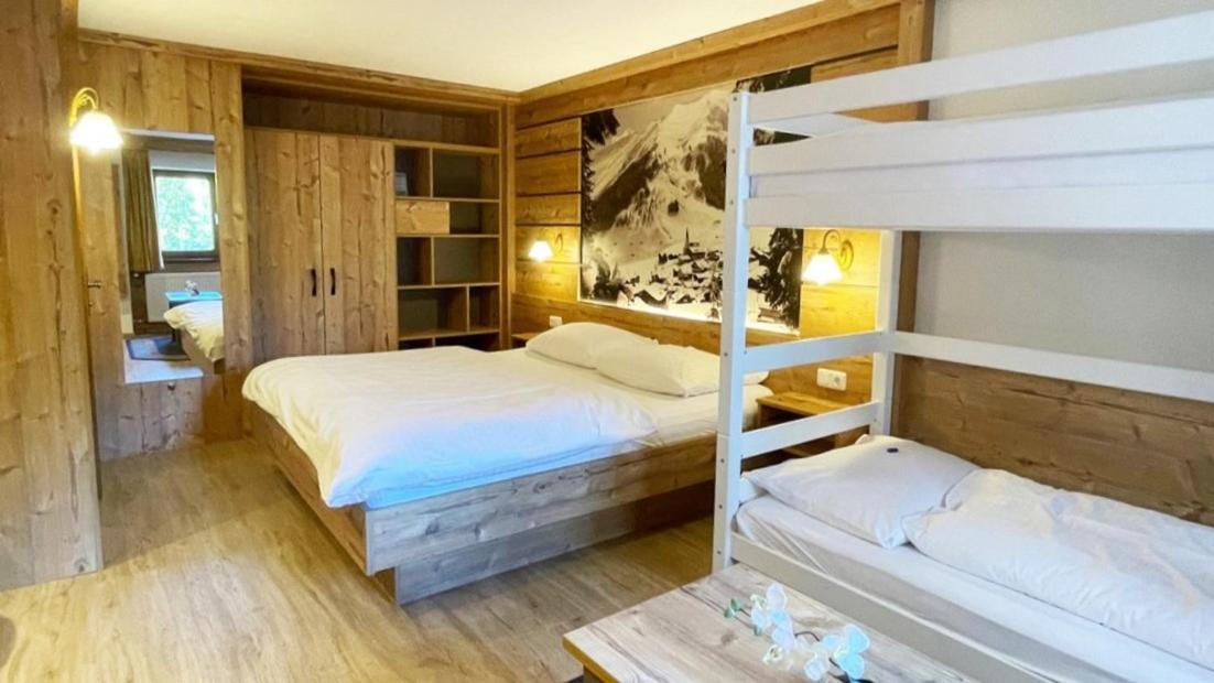 Hotel Edelweiß Garni Berwang Extérieur photo